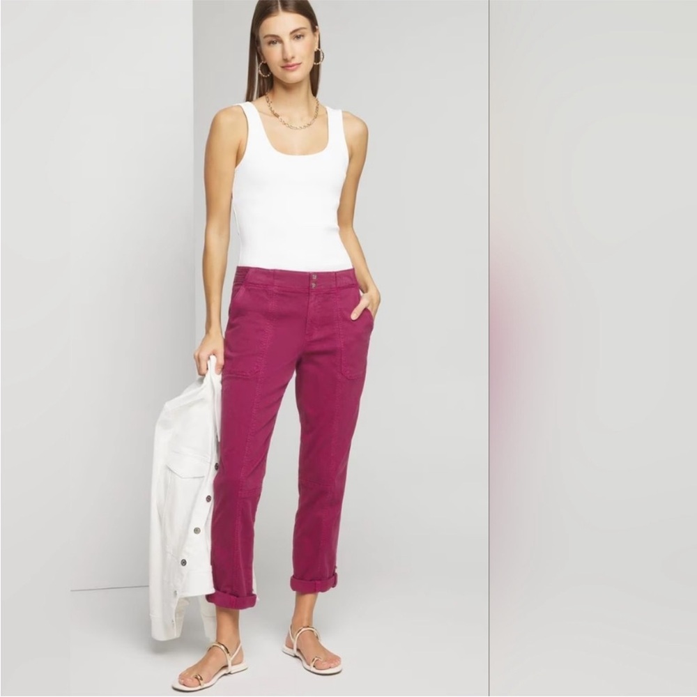 White House Black Market Mid-Rise Pret-A-Pedi Straight Crop Pants